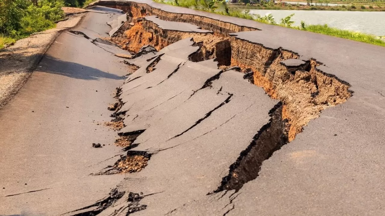 Köyceğiz'de 3 Şiddetinde ve 6.8 Derinliğinde Deprem Meydana Geldi: Öncü Mü, Deprem Bölgesi Mi?