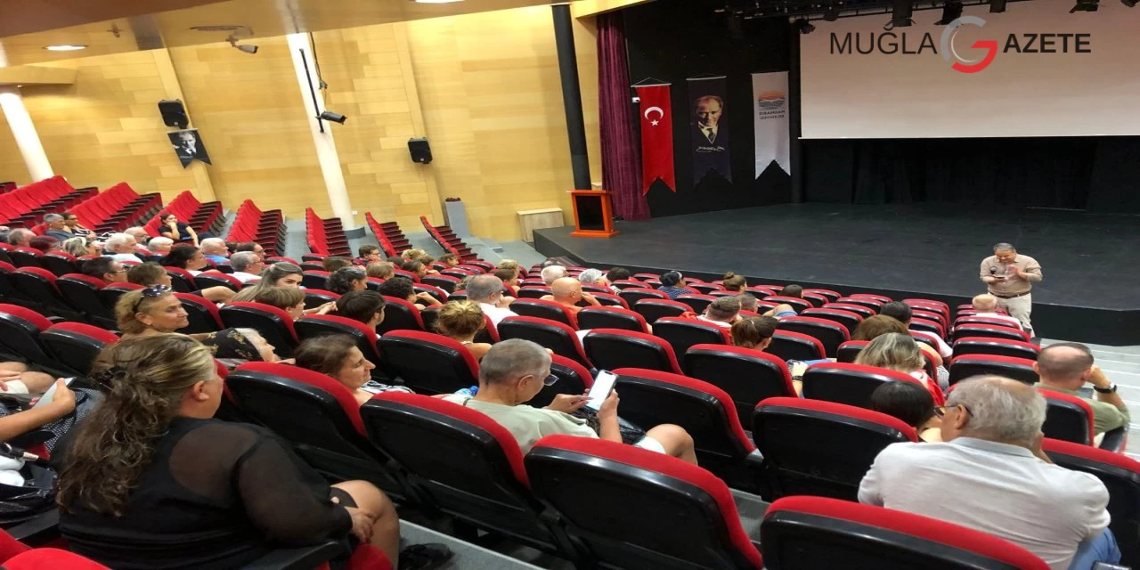 Marmaris ve Menteşe'de Sevgi Dolu Bir Belgesel Gösterimi Gerçekleşti